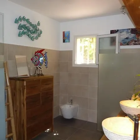 Sleeps 8 Pool Air Con Wifi 빌라 앙티브