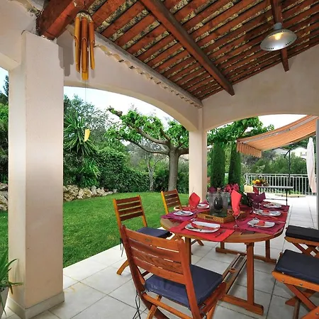 Sleeps 8 Pool Air Con Wifi 빌라